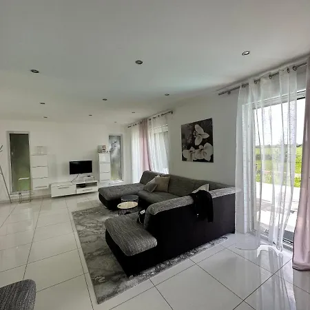 Foch 別荘 リンゴルスハイム